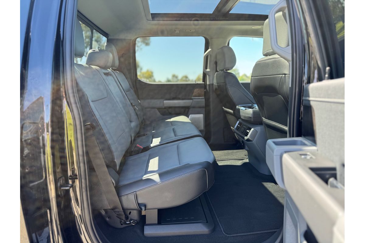 2023 Ford F-150 Lariat 4X4 LWB