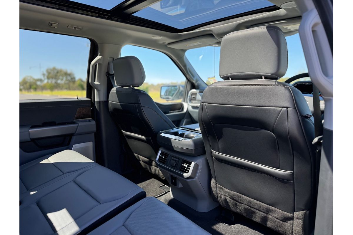 2023 Ford F-150 Lariat 4X4 LWB