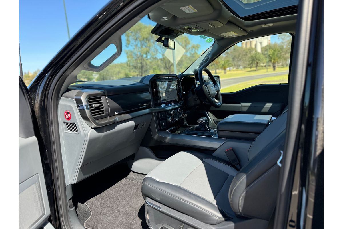 2023 Ford F-150 Lariat 4X4 LWB