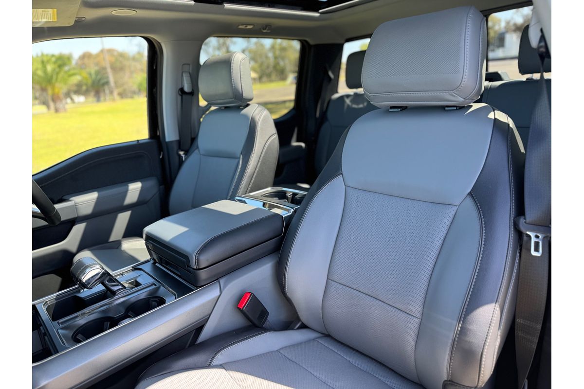 2023 Ford F-150 Lariat 4X4 LWB