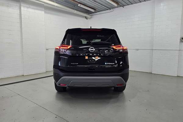 2025 Nissan X-TRAIL ST-L e-POWER T33
