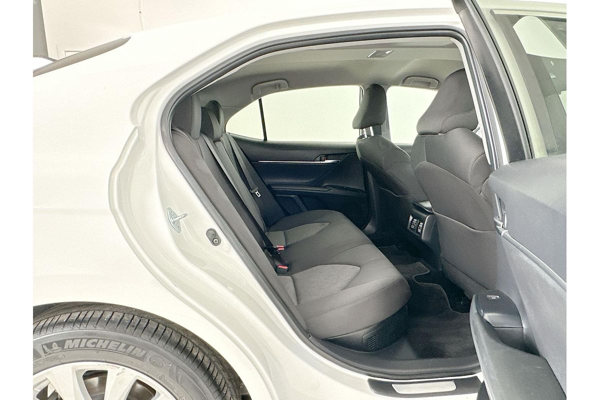 2018 Toyota Camry Ascent Sport AXVH71R