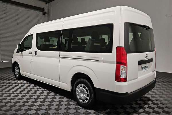 2021 Toyota Hiace Commuter GDH322R