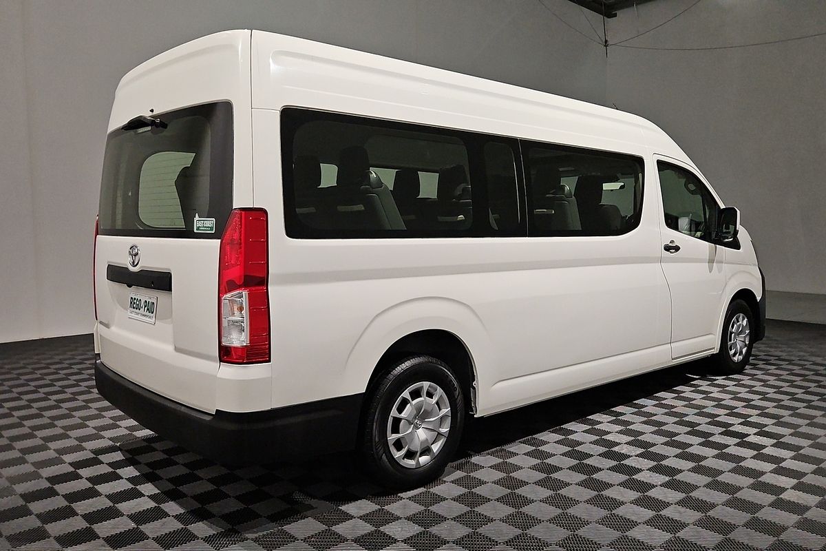 2021 Toyota Hiace Commuter GDH322R