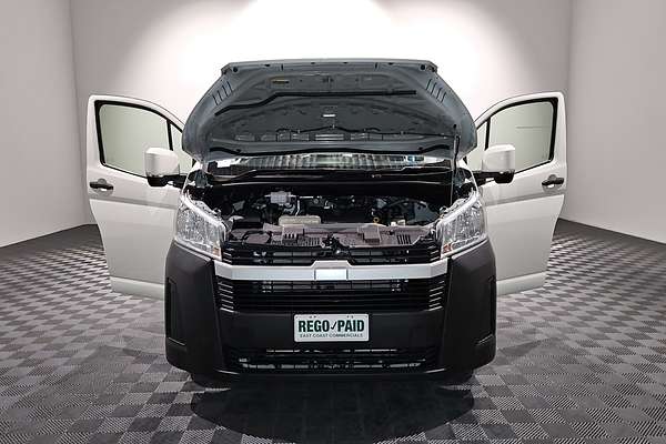 2021 Toyota Hiace Commuter GDH322R