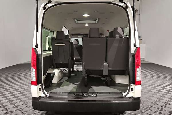 2021 Toyota Hiace Commuter GDH322R