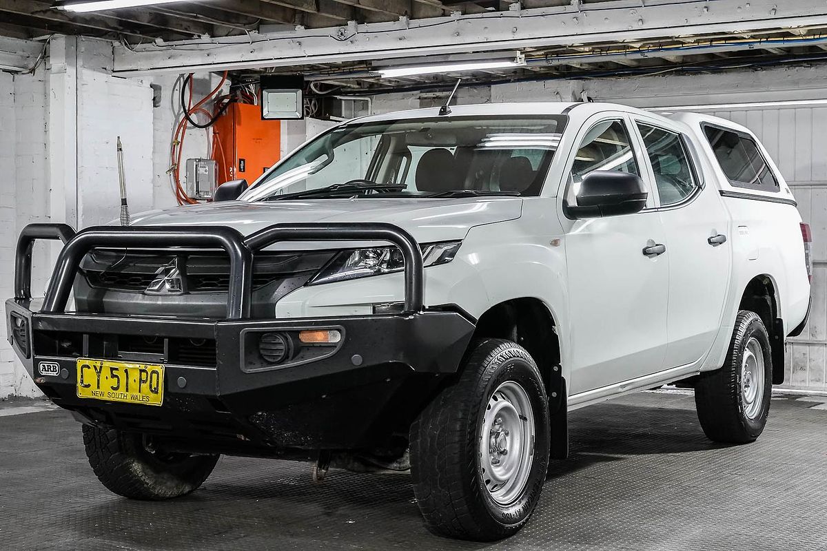 2020 Mitsubishi Triton GLX MR 4X4