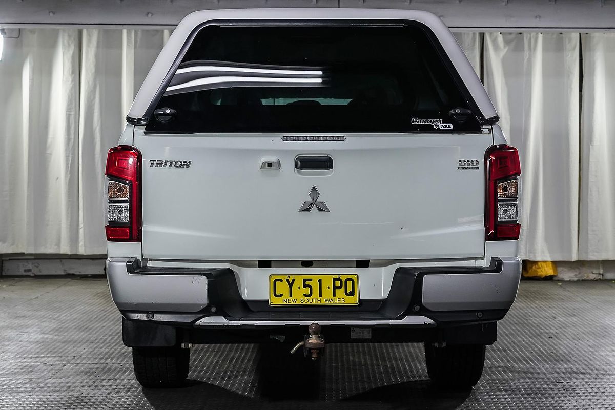 2020 Mitsubishi Triton GLX MR 4X4