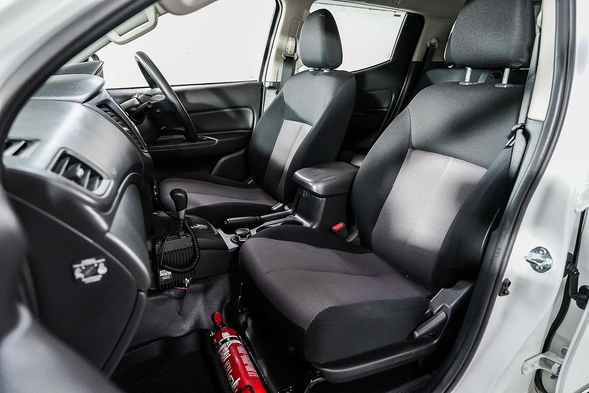 2020 Mitsubishi Triton GLX MR 4X4