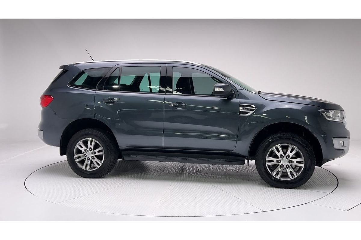 2015 Ford Everest Trend UA