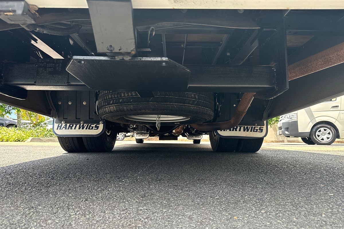2018 Mitsubishi ROSA DELUXE BE600