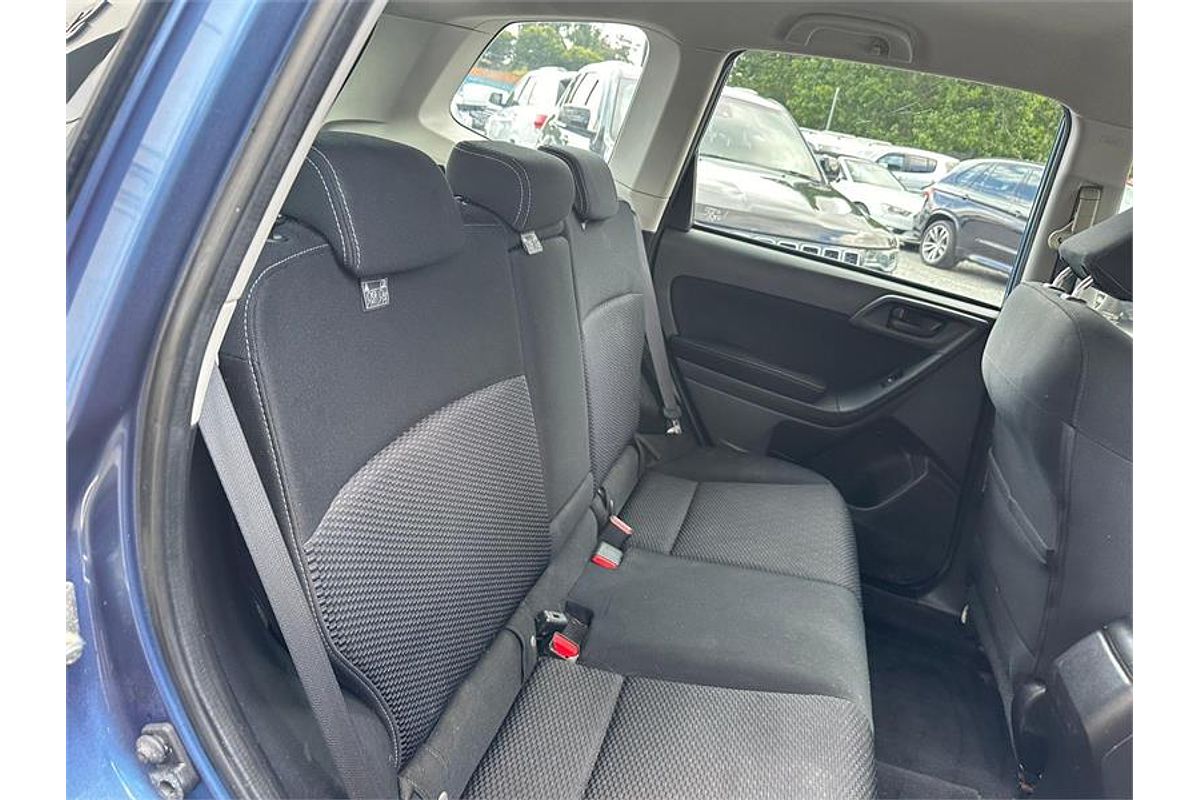 2014 Subaru Forester 2.5i S4