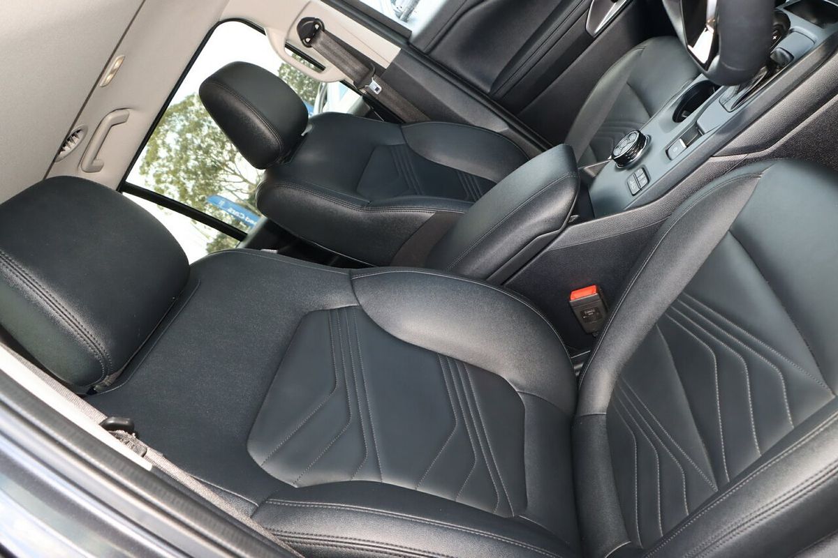 2023 Ford Everest Trend