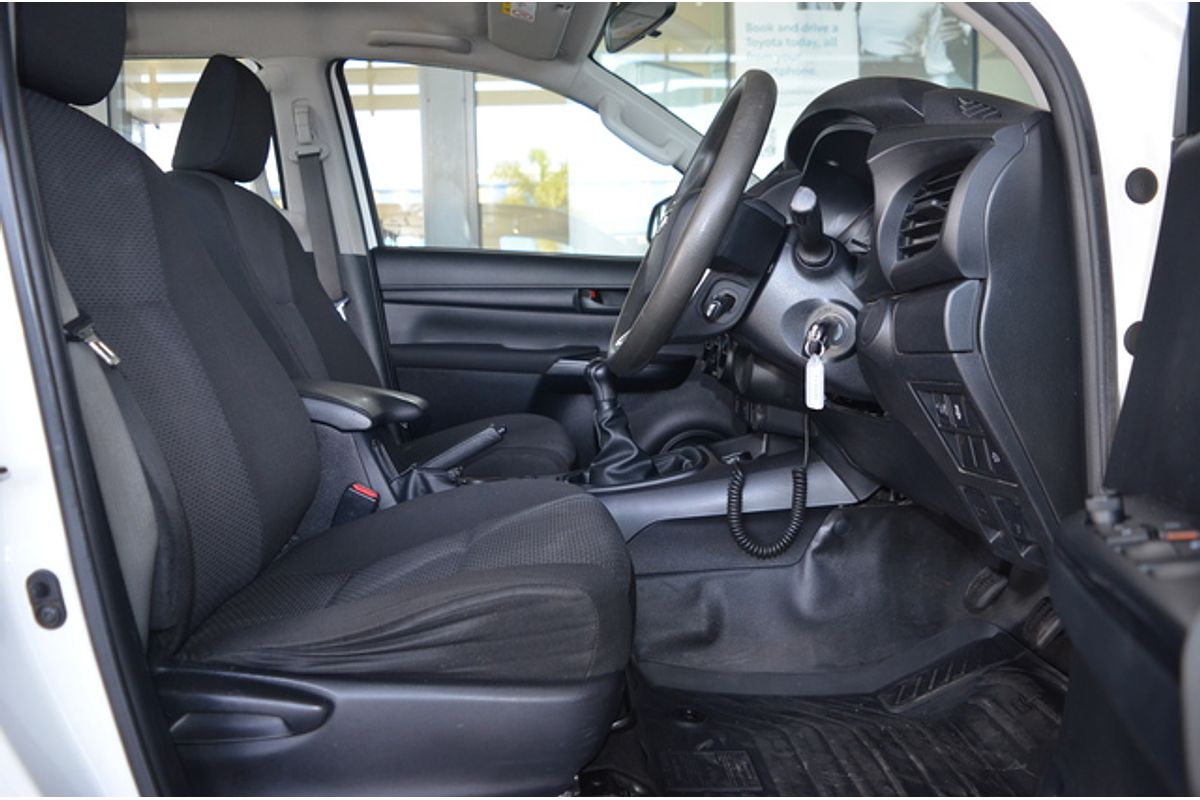 2018 Toyota Hilux Workmate GUN122R Rear Wheel Drive
