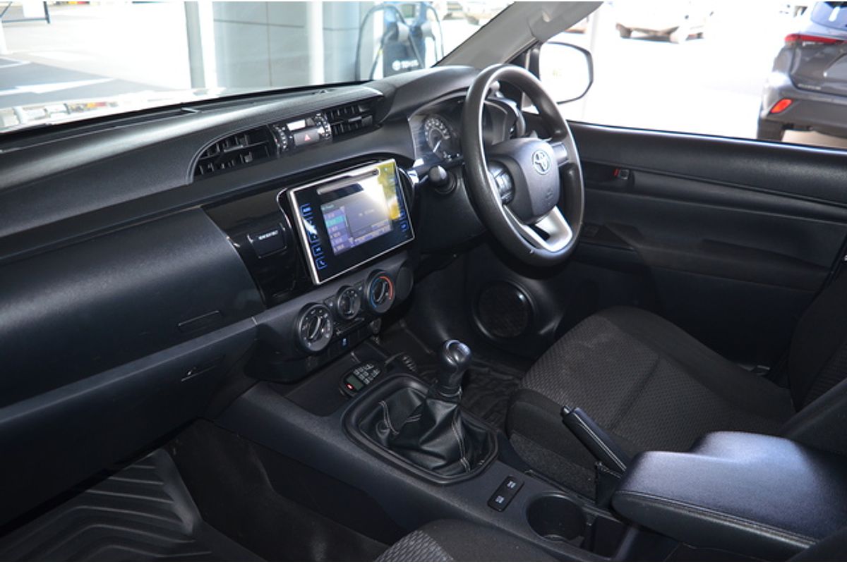 2018 Toyota Hilux Workmate GUN122R Rear Wheel Drive