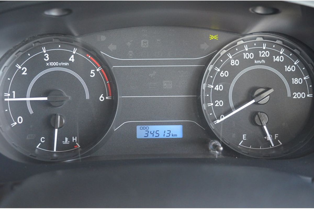 2018 Toyota Hilux Workmate GUN122R Rear Wheel Drive