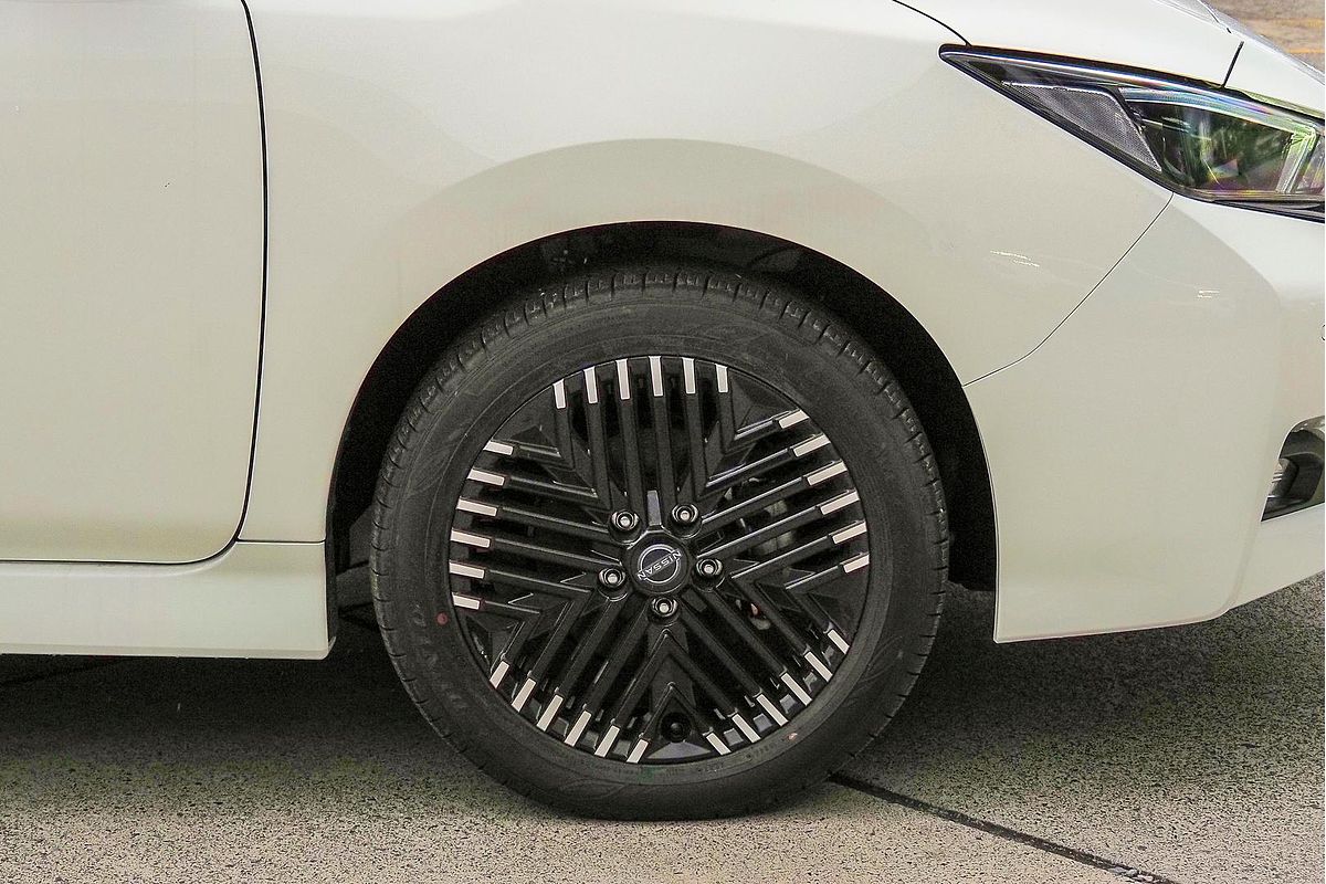 2023 Nissan LEAF e+ ZE1
