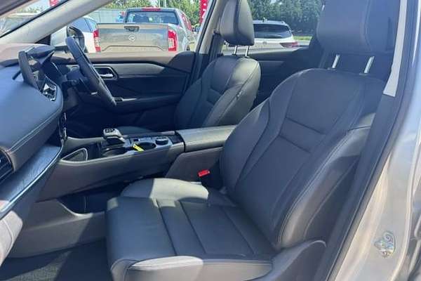 2024 Nissan X-TRAIL Ti T33