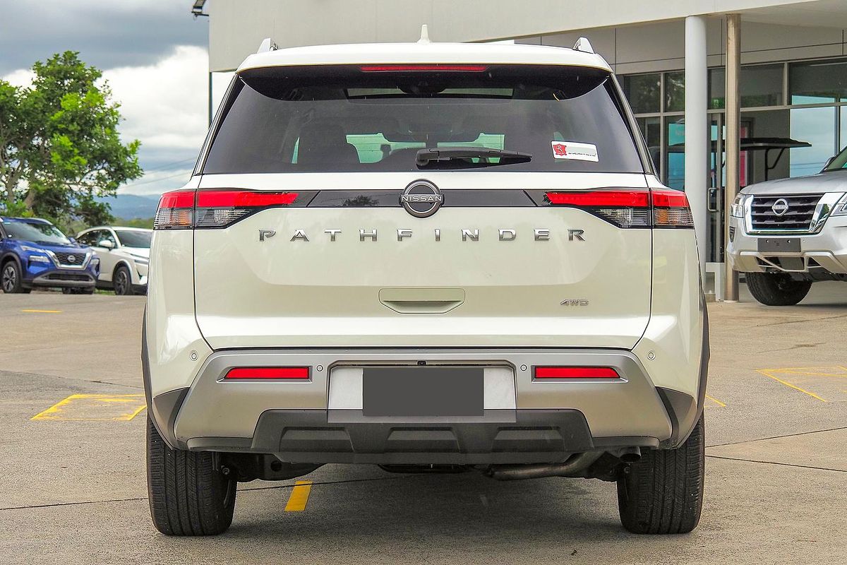2023 Nissan Pathfinder Ti-L R53