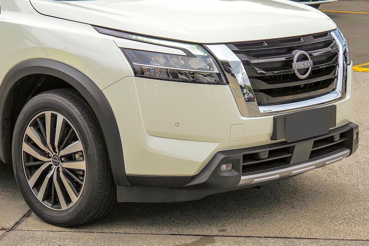 2023 Nissan Pathfinder Ti-L R53