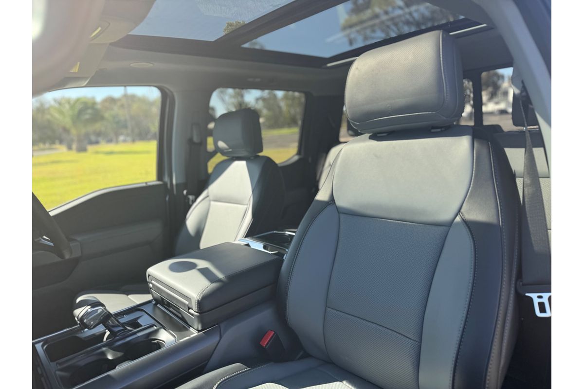 2024 Ford F-150 Lariat 4X4 LWB