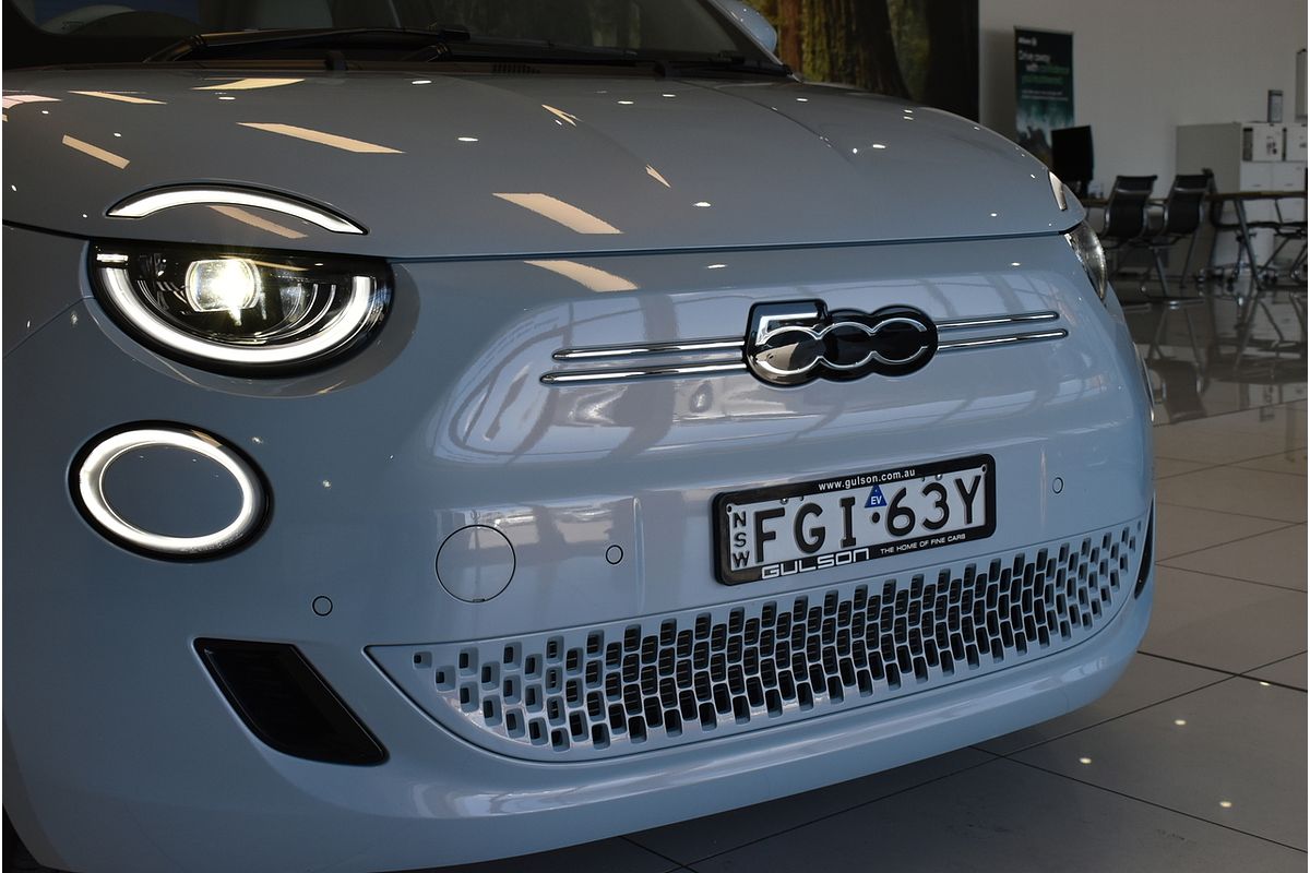 2023 Fiat 500e La Prima