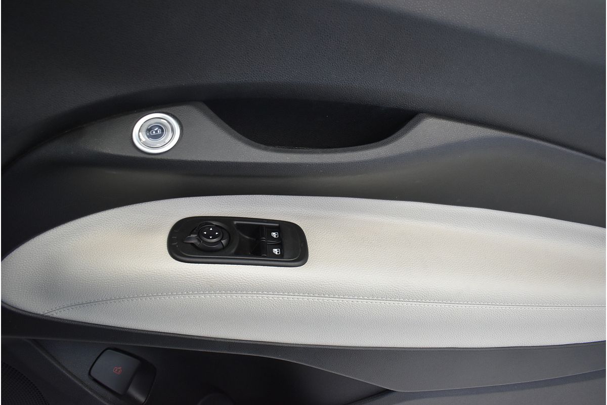 2023 Fiat 500e La Prima