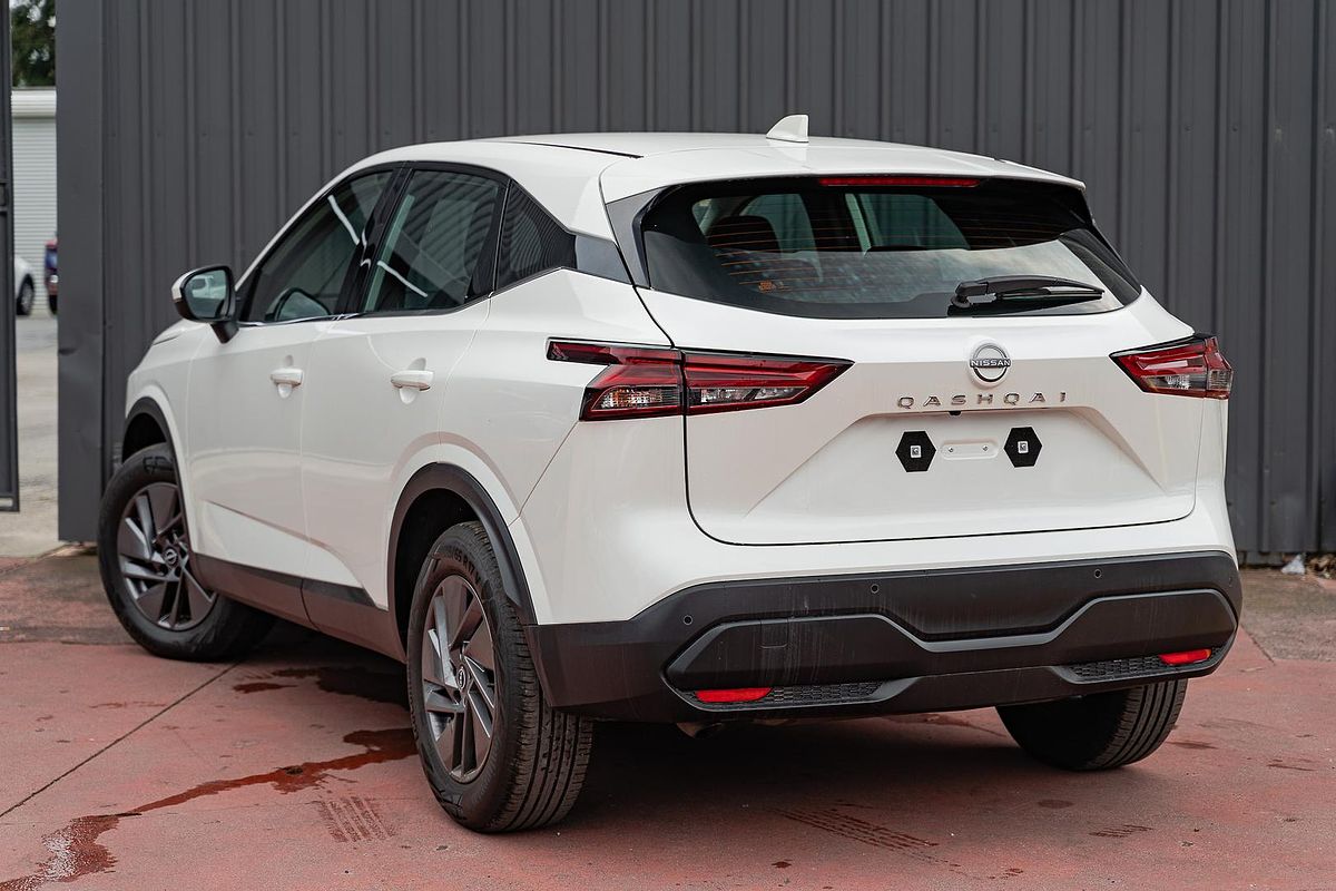 2024 Nissan QASHQAI ST J12