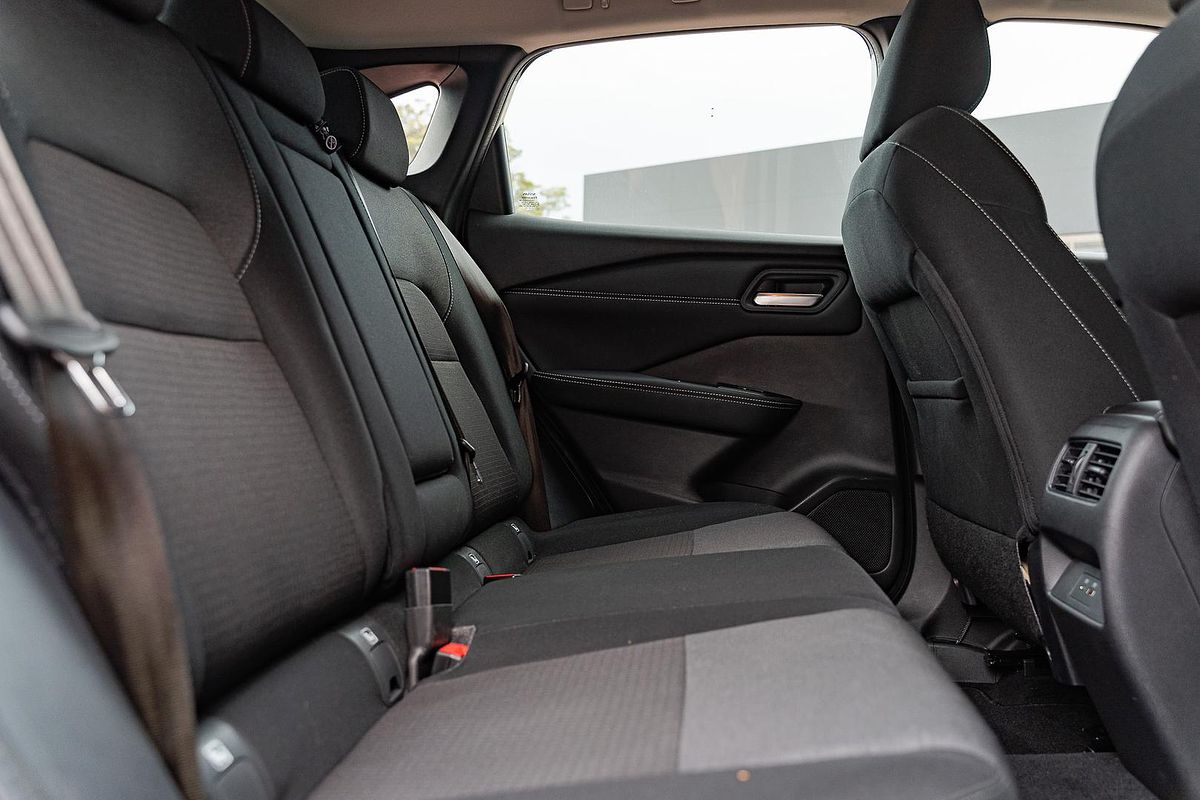 2024 Nissan QASHQAI ST J12