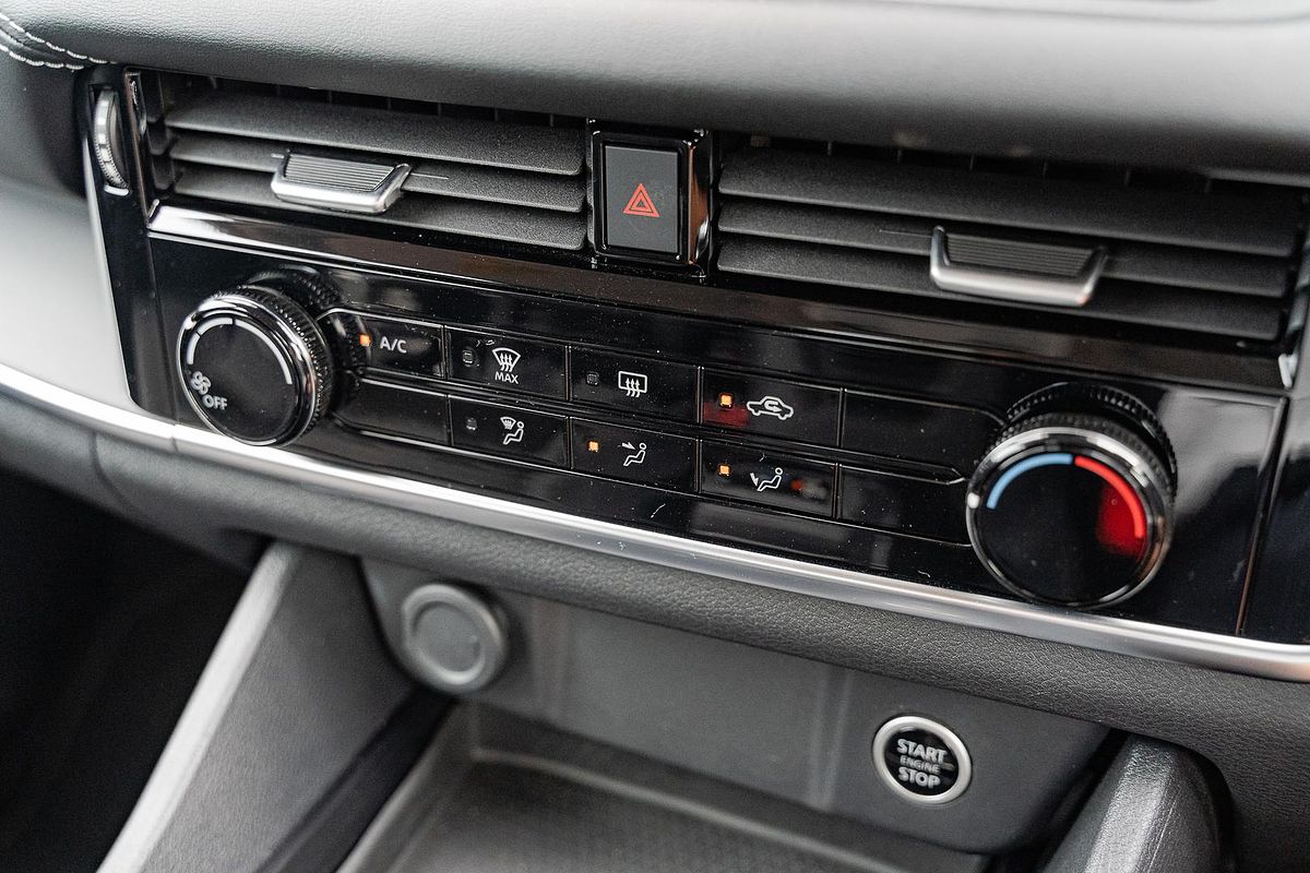 2024 Nissan QASHQAI ST J12