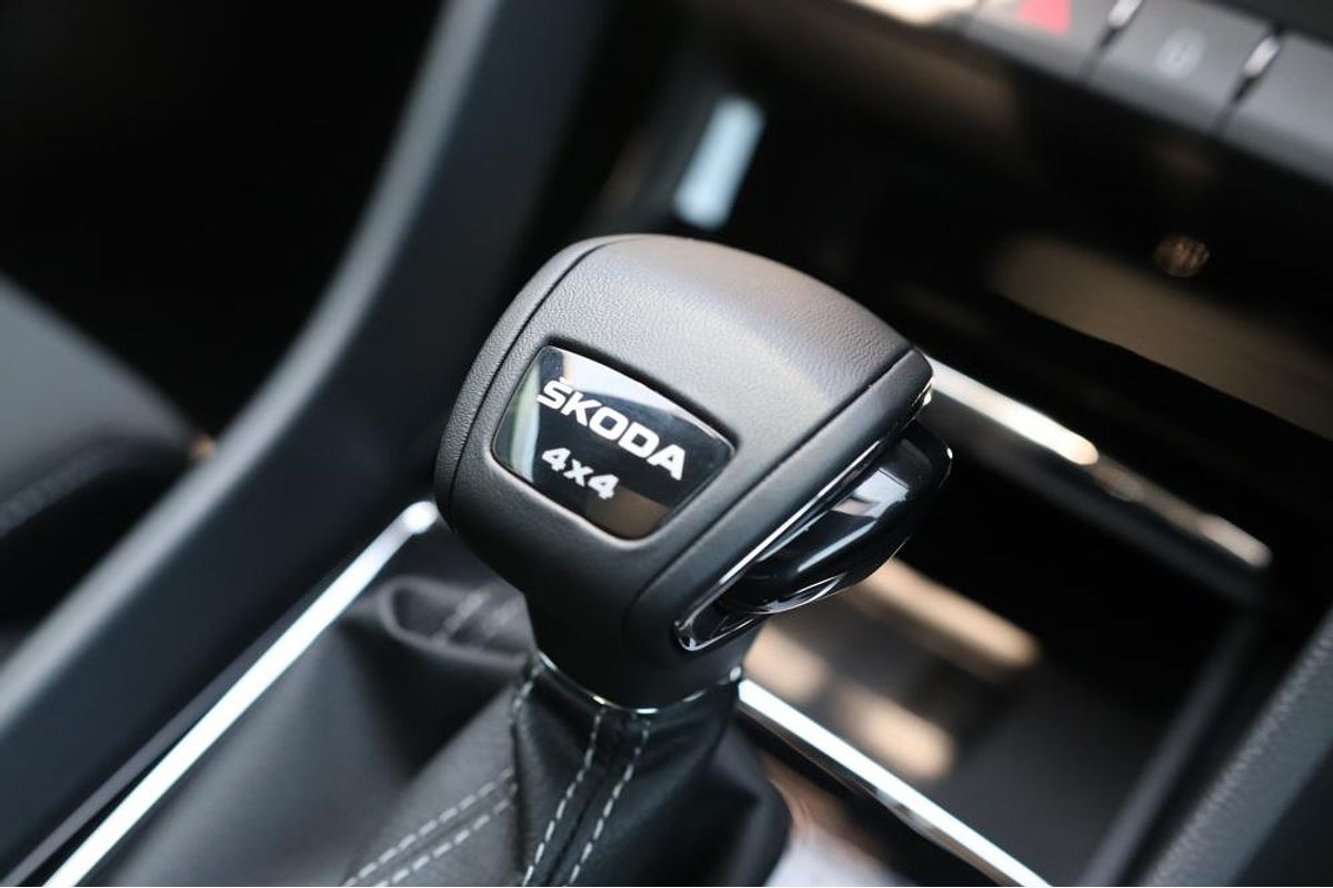 2023 SKODA Karoq 140TSI Sportline NU
