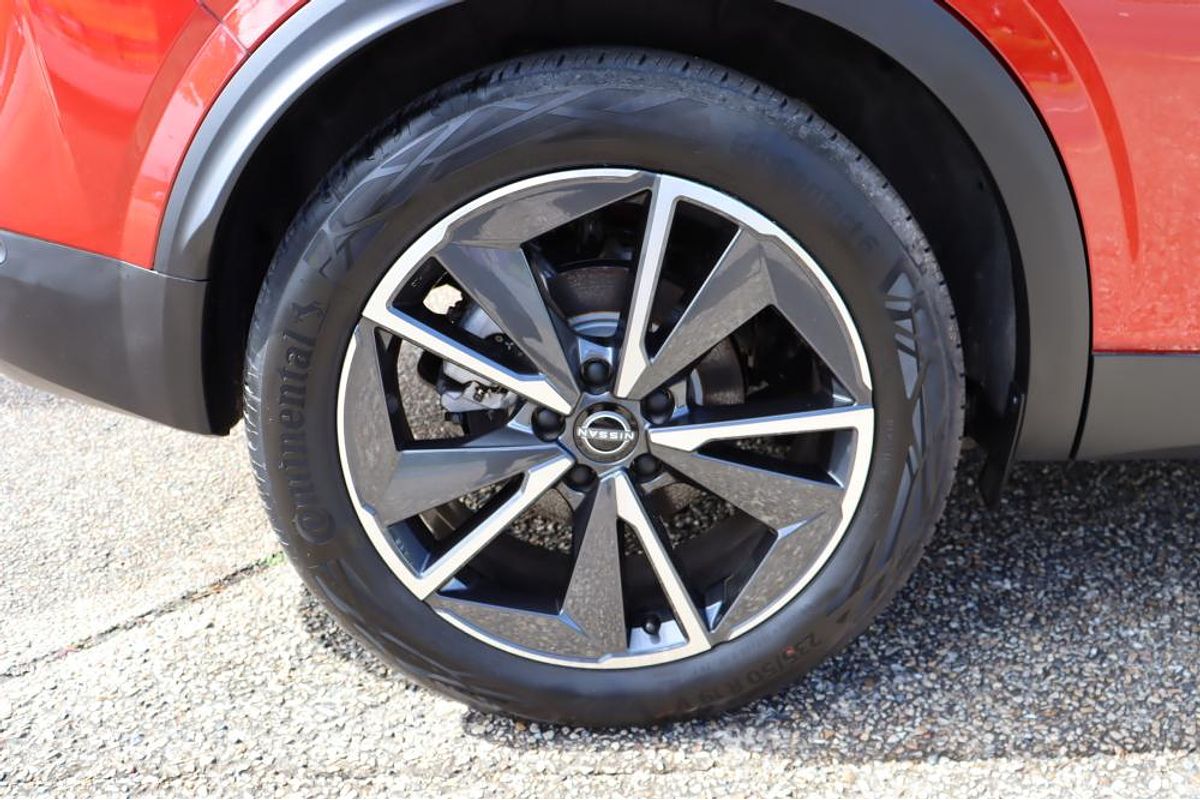 2023 Nissan QASHQAI Ti J12
