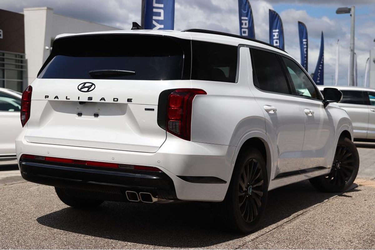 2024 Hyundai Palisade Calligraphy Black Ink LX2.V5