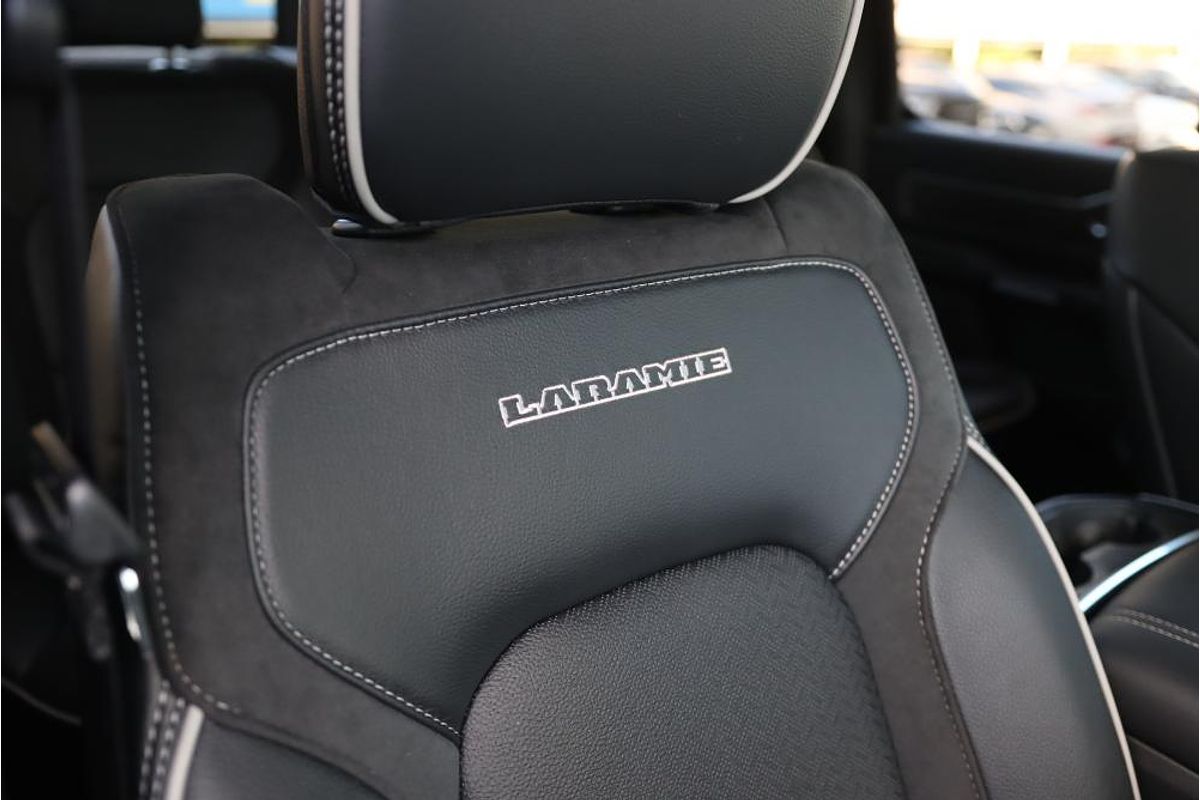 2023 RAM 1500 Laramie Sport RamBox DT 4X4 SWB