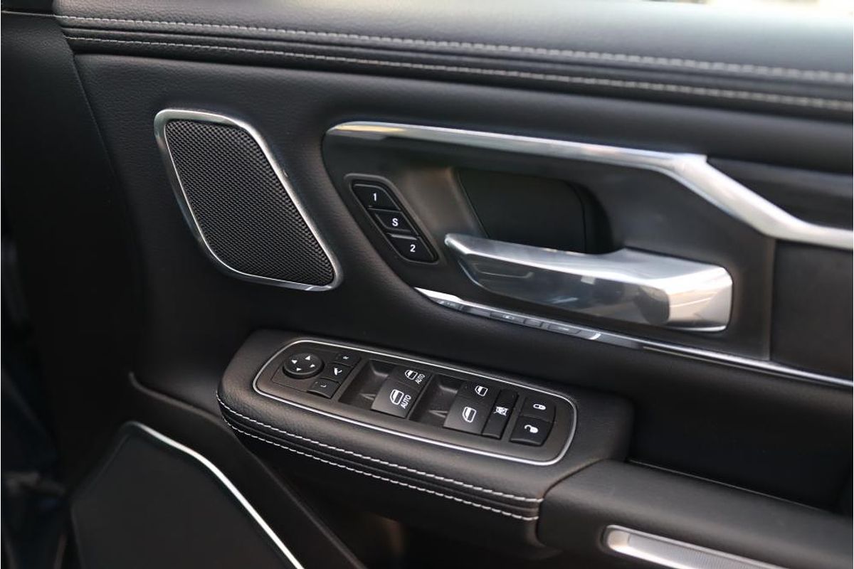 2023 RAM 1500 Laramie Sport RamBox DT 4X4 SWB