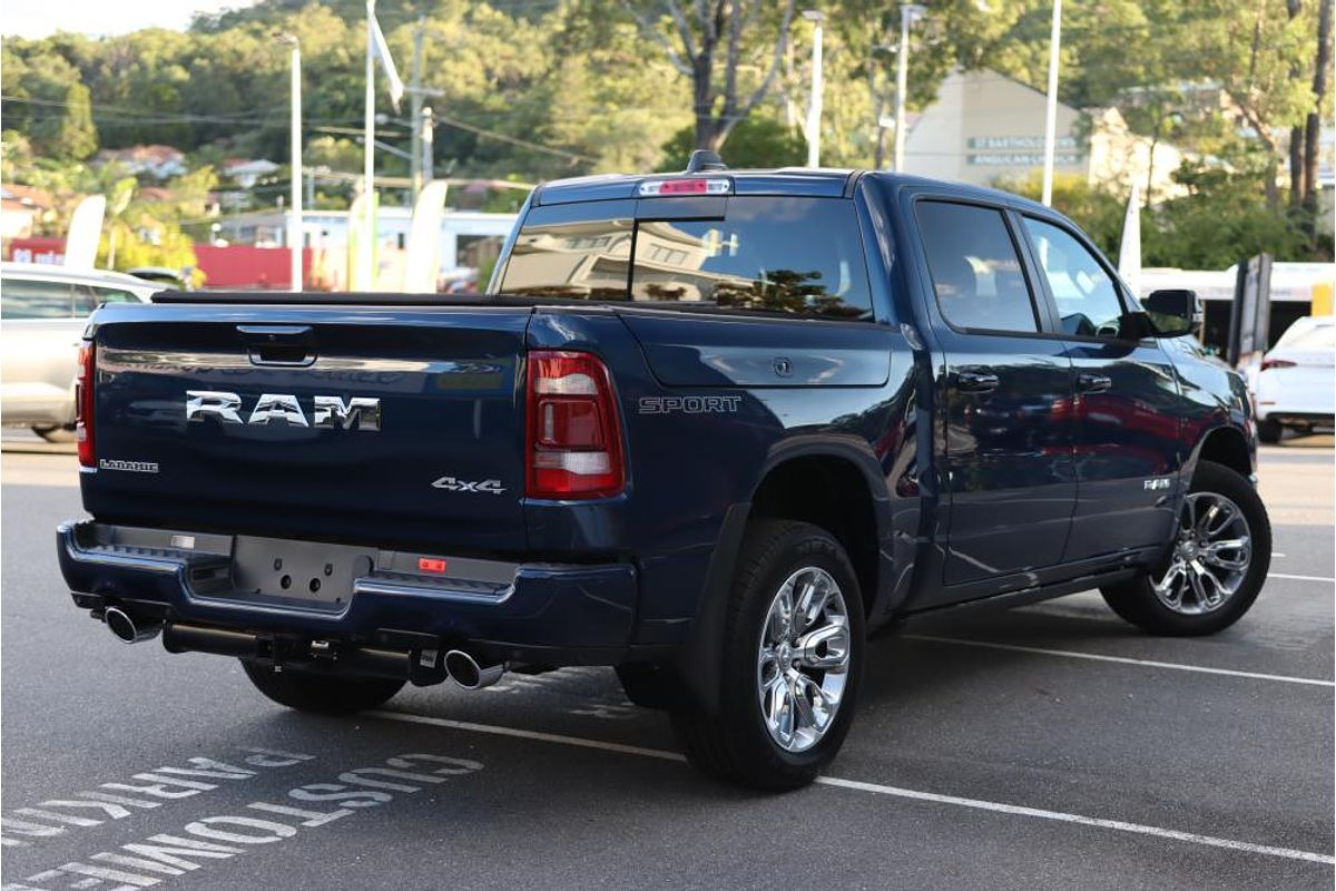 2023 RAM 1500 Laramie Sport RamBox DT 4X4 SWB