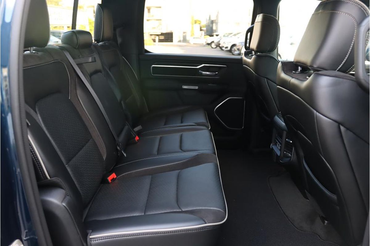 2023 RAM 1500 Laramie Sport RamBox DT 4X4 SWB