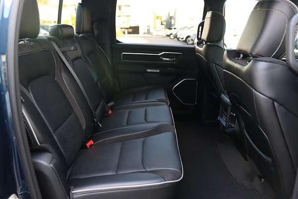 2023 RAM 1500 Laramie Sport RamBox DT 4X4 SWB