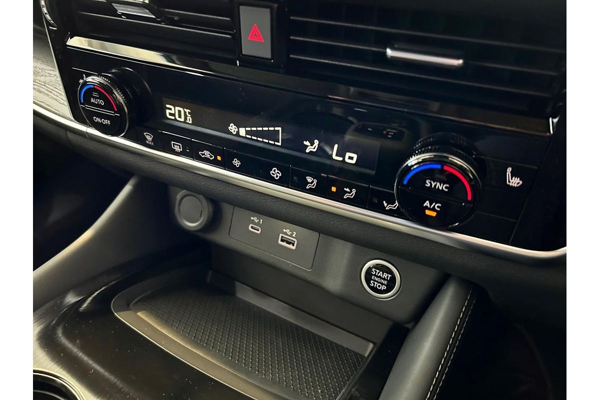 2024 Nissan X-TRAIL ST-L T33