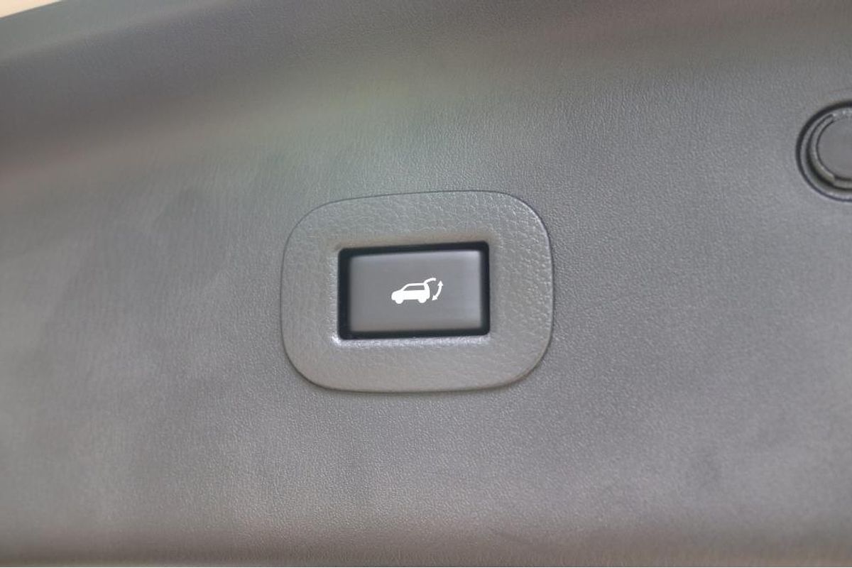 2024 Nissan Patrol Ti-L Y62