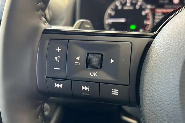 2024 Nissan X-TRAIL ST-L T33