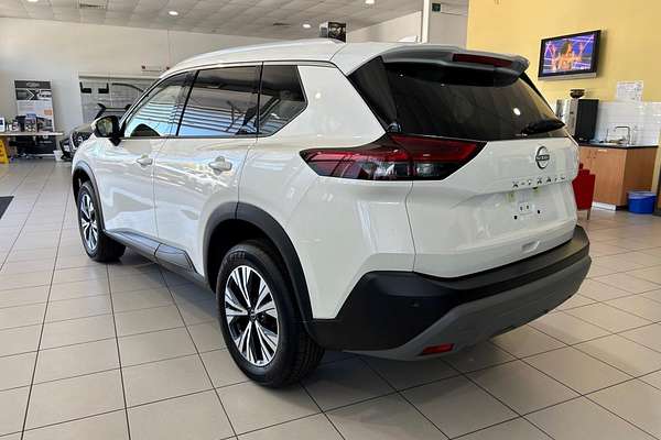 2024 Nissan X-TRAIL ST-L T33