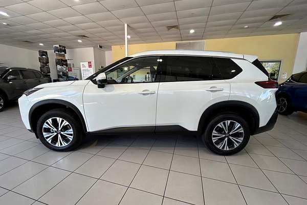 2024 Nissan X-TRAIL ST-L T33