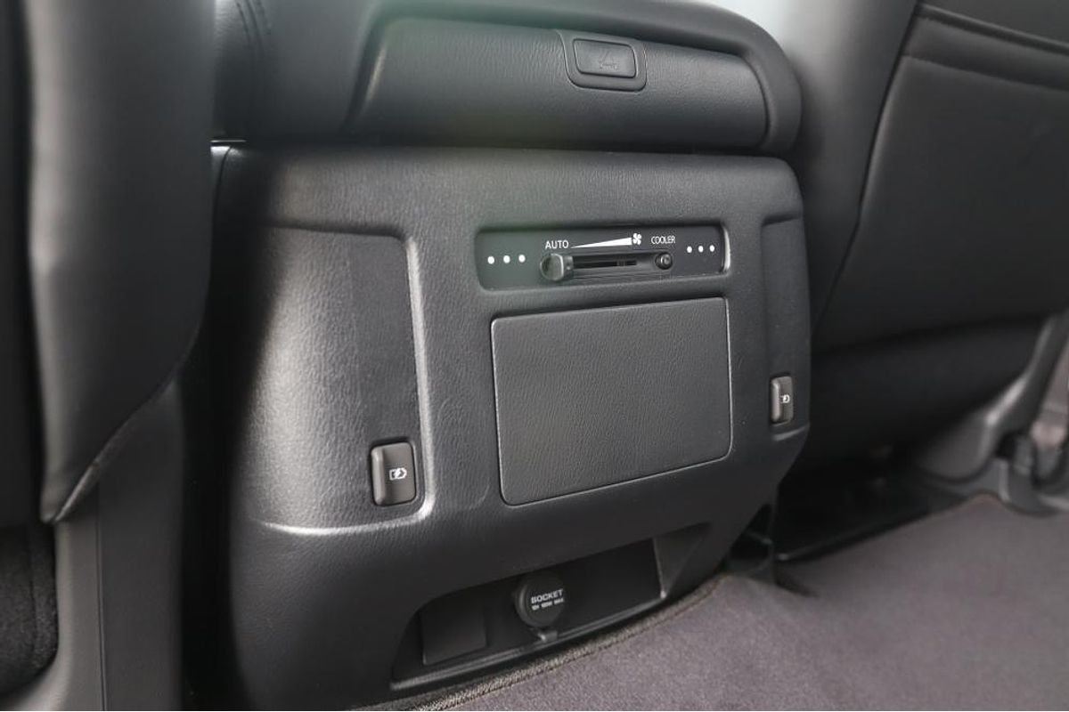 2024 Nissan Patrol Ti-L Y62