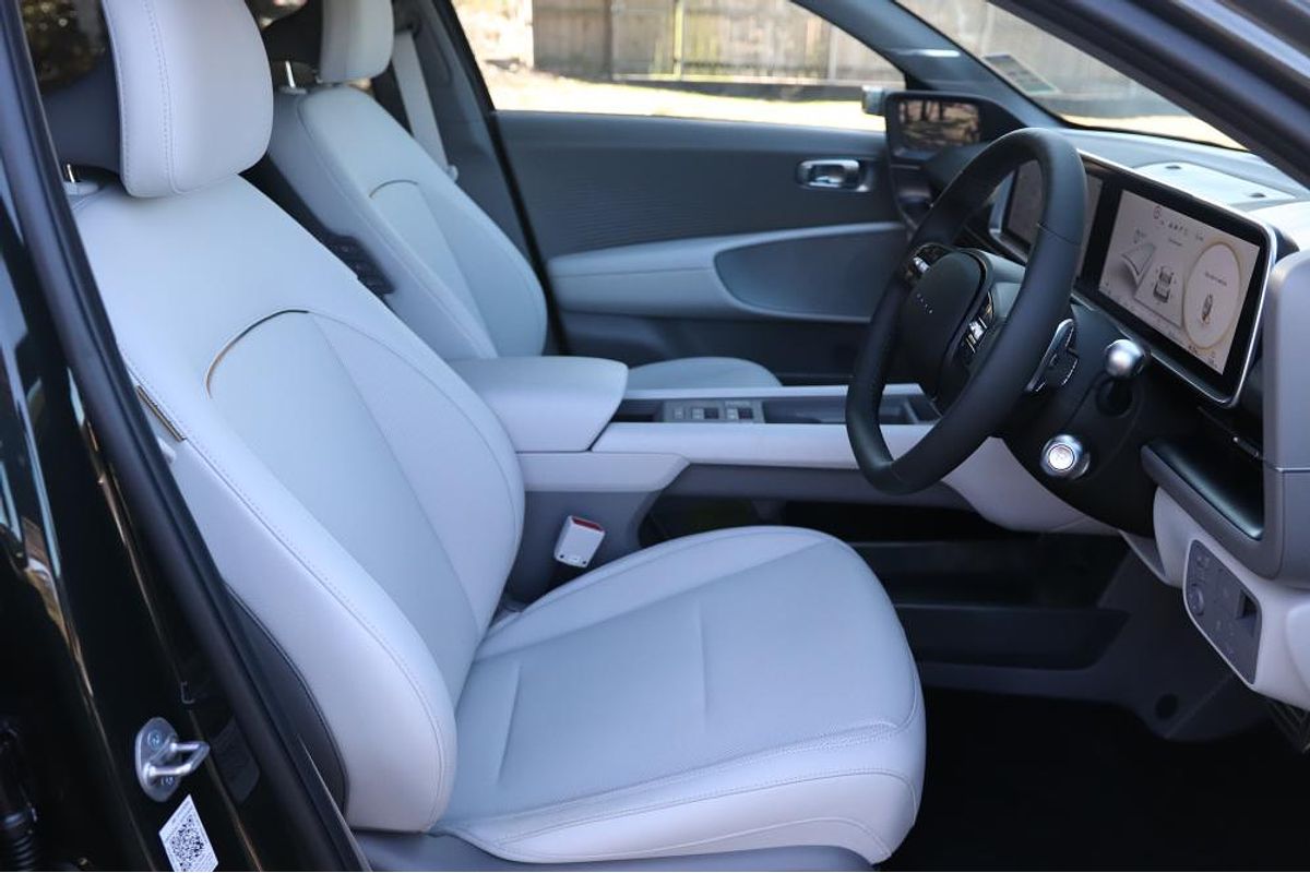 2023 Hyundai IONIQ 6 EPIQ CE.V1