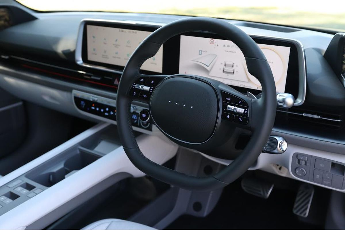 2023 Hyundai IONIQ 6 EPIQ CE.V1