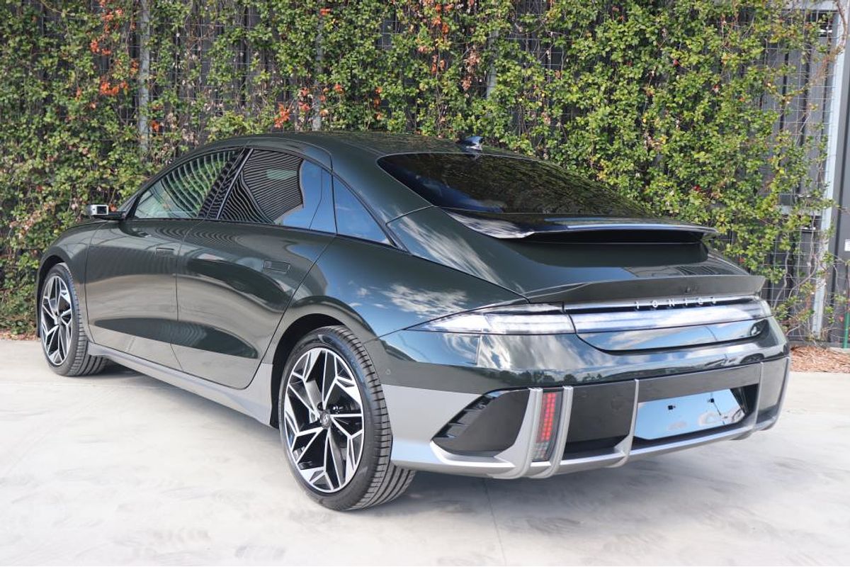 2023 Hyundai IONIQ 6 EPIQ CE.V1