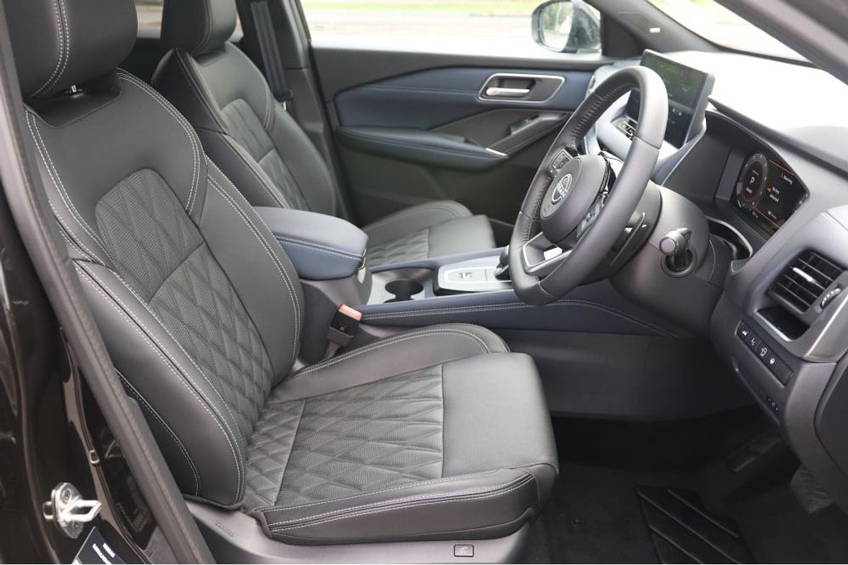 2023 Nissan QASHQAI Ti J12