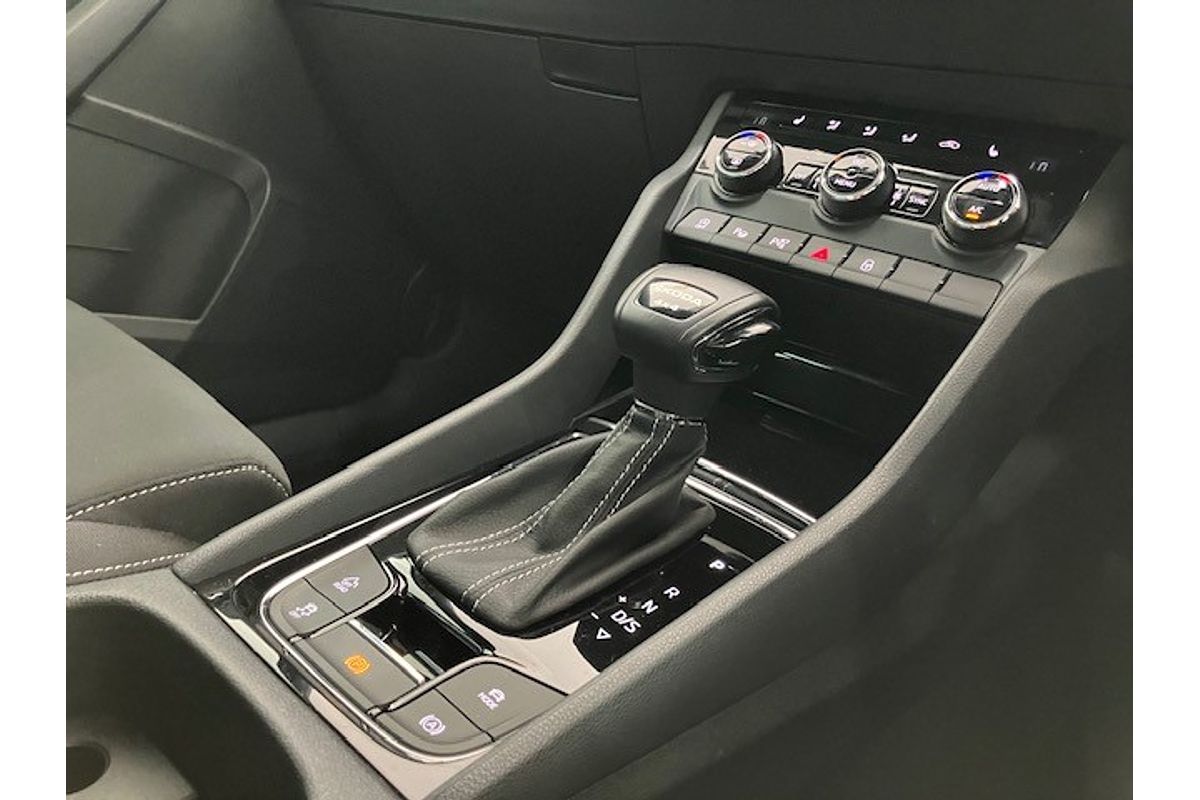 2022 SKODA Karoq 140TSI Sportline NU