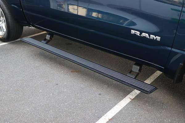 2023 RAM 1500 Laramie Sport RamBox DT 4X4 SWB